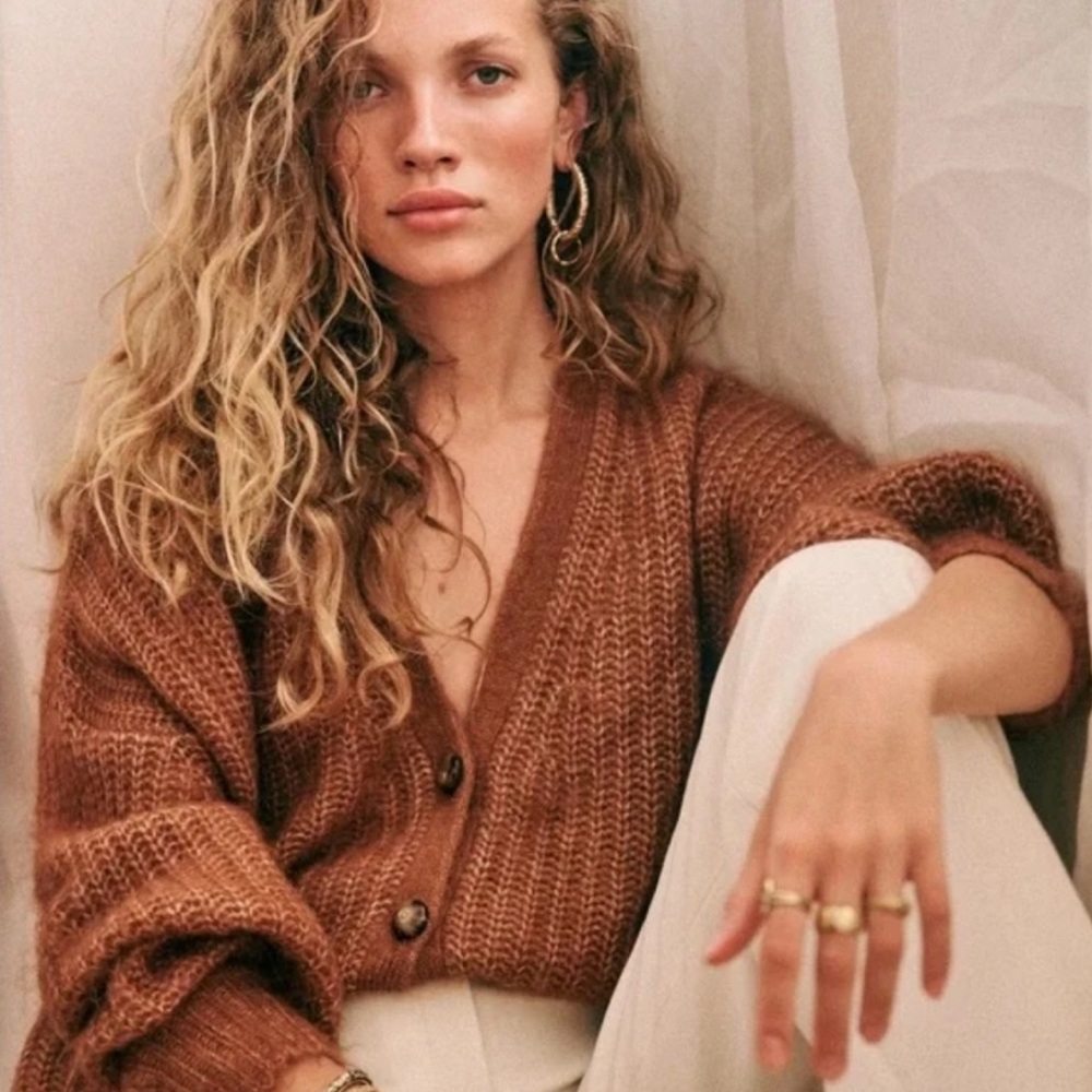 Sezane Brown Chunky V-Neck Button Cardigan